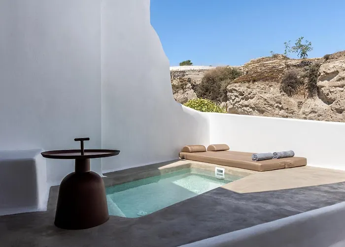 Victoria Caves Vóthon