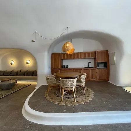 Aparthotel Victoria Caves Vothon