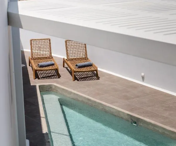 Victoria Caves Aparthotel