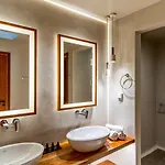 Aparthotel Victoria Caves 4*