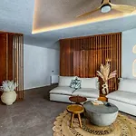 Aparthotel Victoria Caves 4*